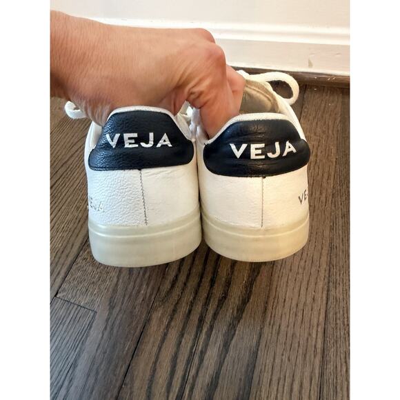Veja CAMPO LEATHER WHITE Black EU 42 Women’s Sz 10.5/11 $175 - Picture 11 of 15